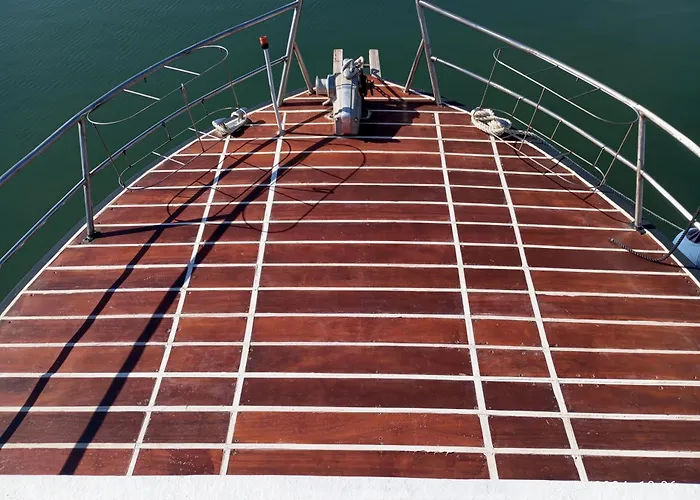 Loveboat Botel Fossacesia